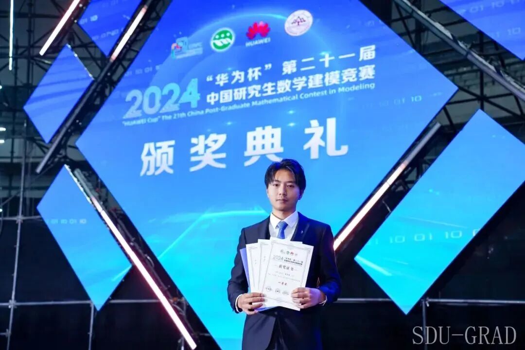 本次实践以“行走的思政课”为载体
