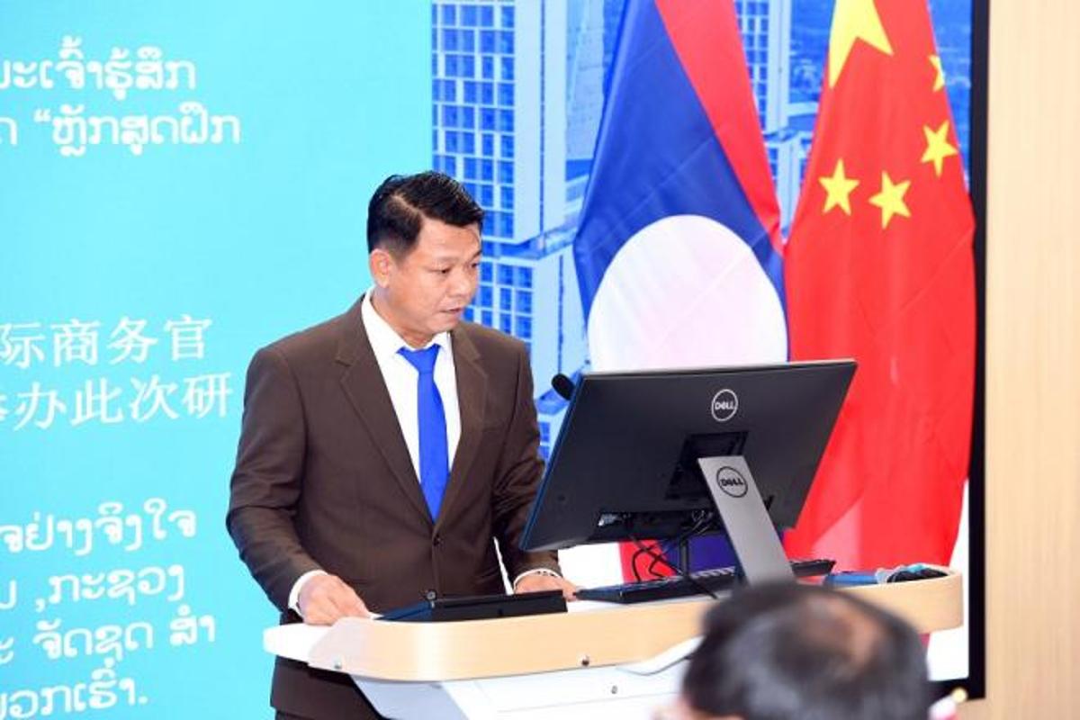 中老铁路承载着两国深厚情谊