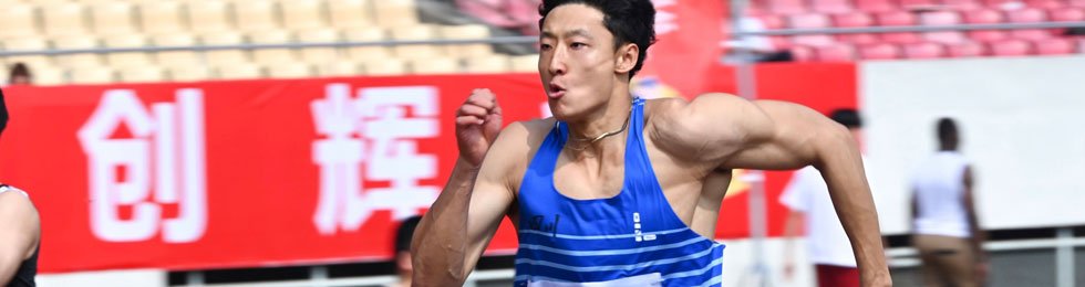 五交共聚 “羽”球会友